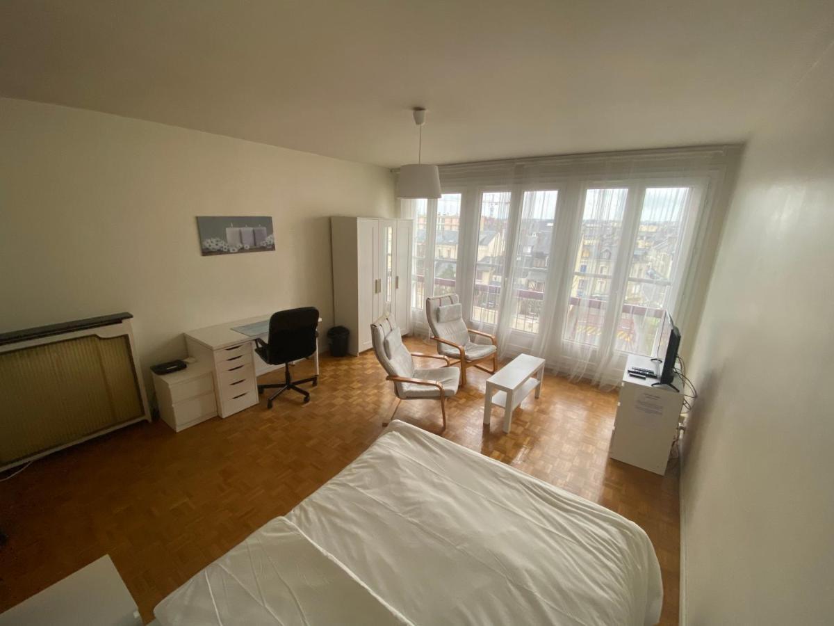 Chambre Deluxe Le Mans Exterior photo